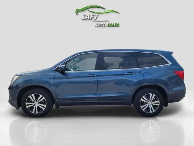2017 Honda Pilot 3rd Gen - Image 3 of 21