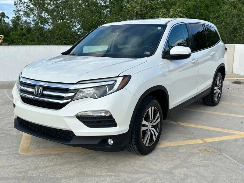 2017 Honda Pilot 3rd Gen - Image 11 of 12