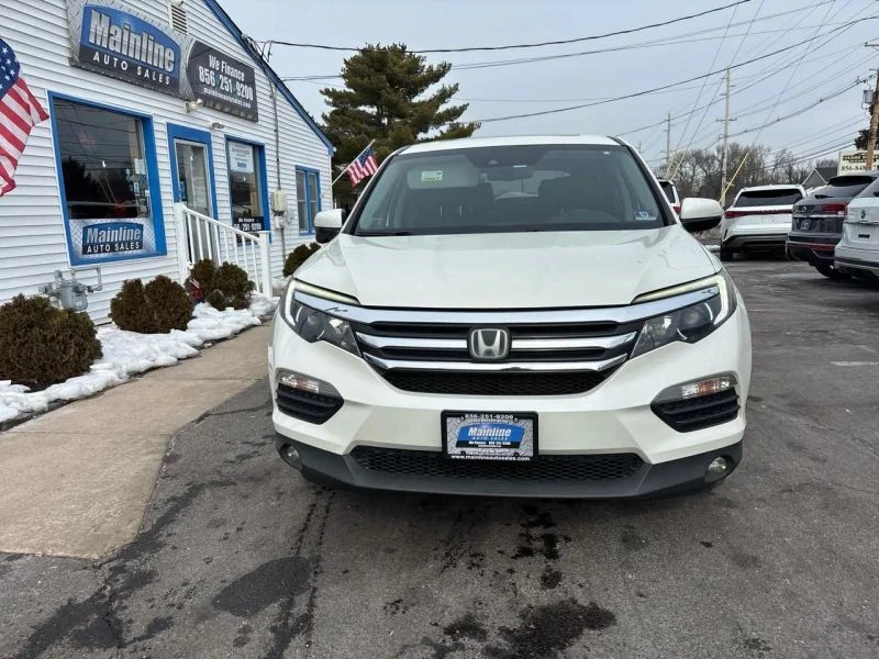 2017 Honda Pilot 3rd Gen - Image 10 of 12