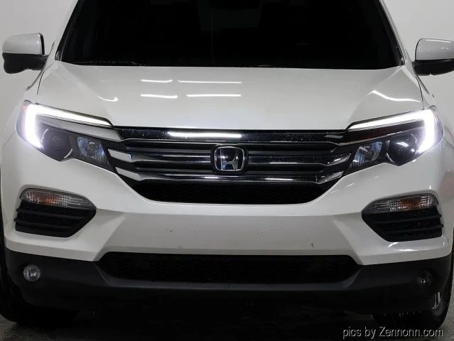 2017 Honda Pilot 3rd Gen - Image 6 of 21