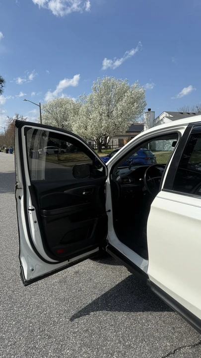 2017 Honda Pilot 3rd Gen - Image 6 of 21