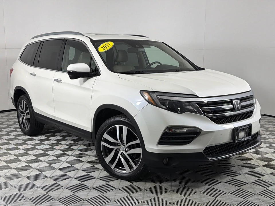 2017 Honda Pilot 3rd Gen - Image 2 of 21