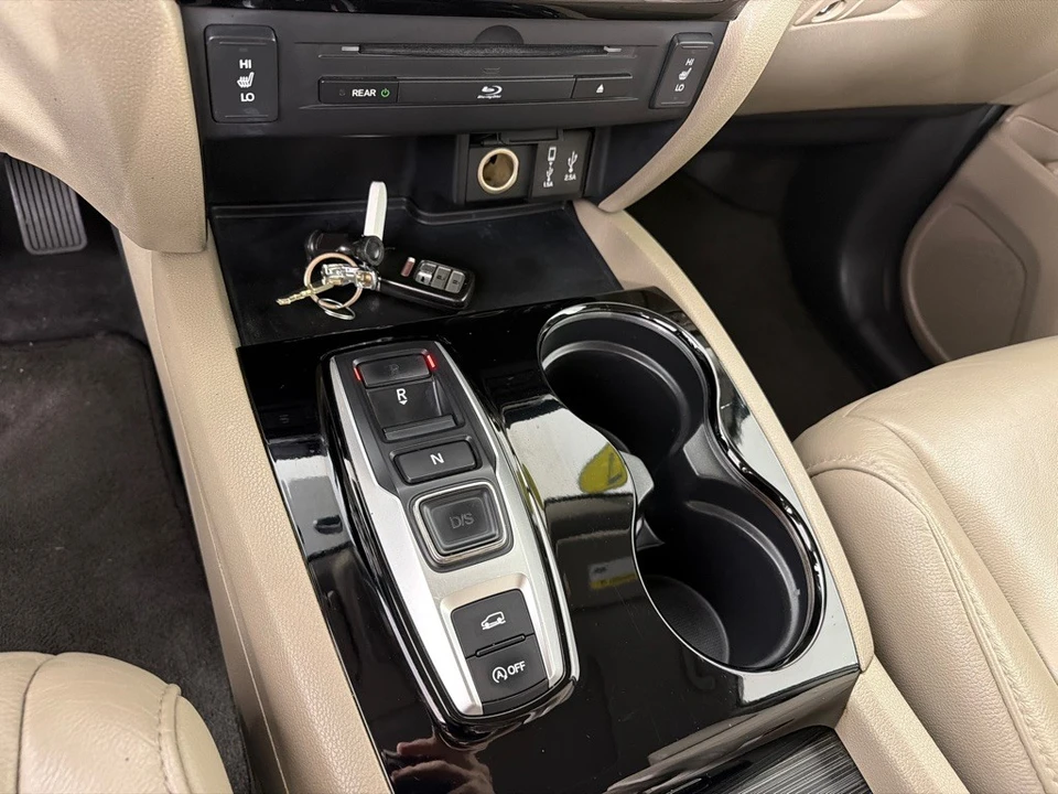 2017 Honda Pilot 3rd Gen - Image 19 of 21
