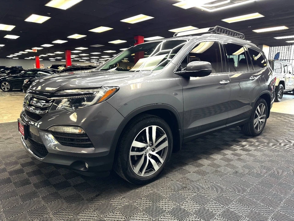 2017 Honda Pilot 3rd Gen - Image 7 of 12