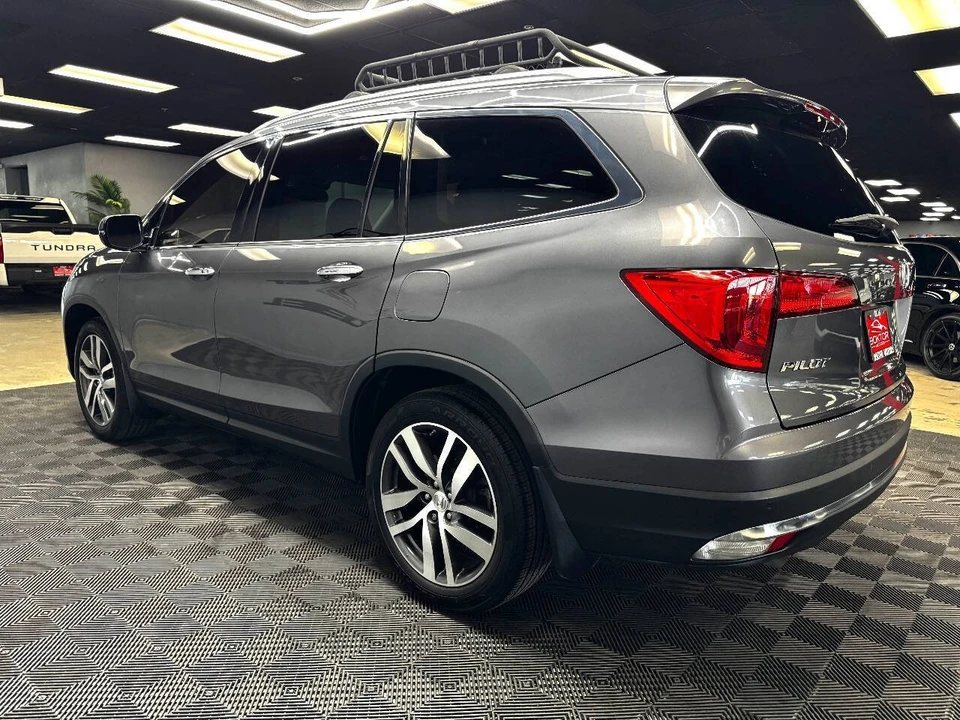 2017 Honda Pilot 3rd Gen - Image 8 of 12