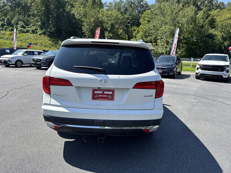 2017 Honda Pilot 3rd Gen - Image 8 of 21