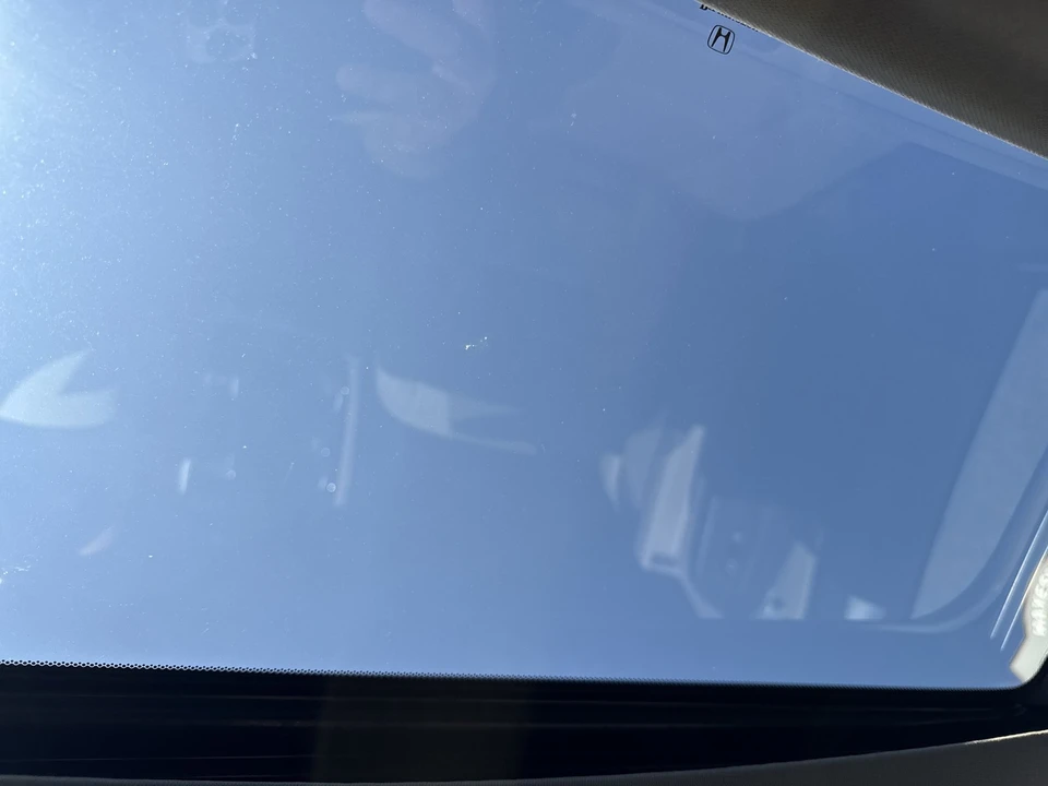 2017 Honda Pilot 3rd Gen - Image 16 of 21