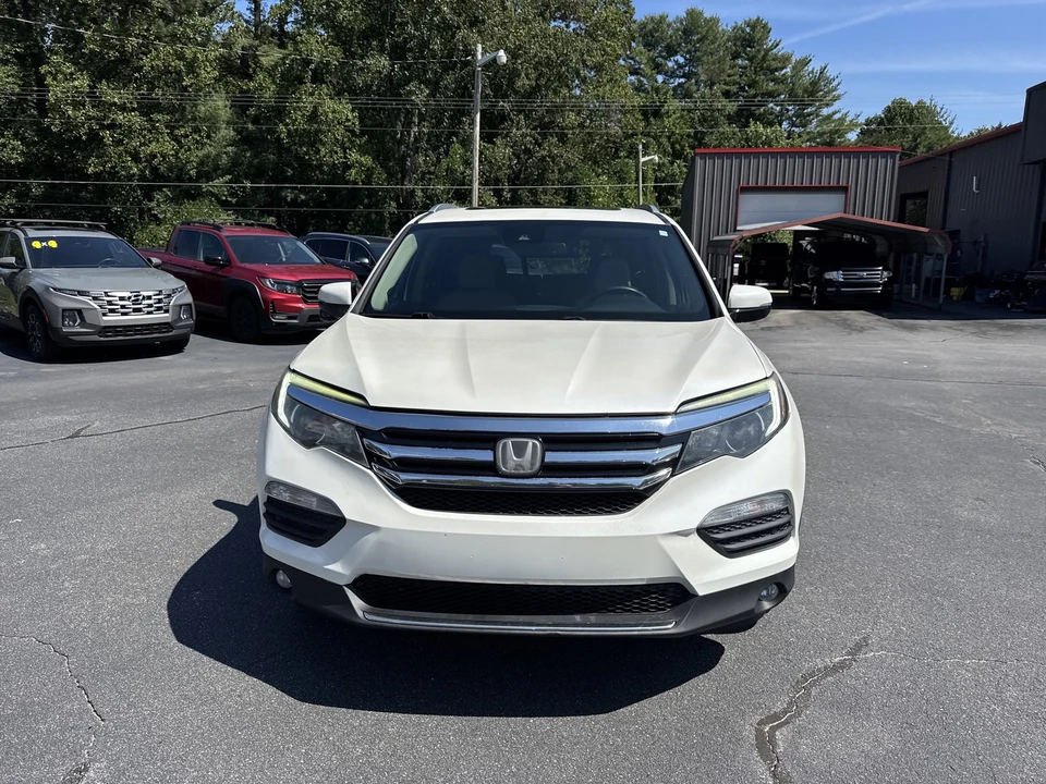 2017 Honda Pilot 3rd Gen - Image 4 of 21