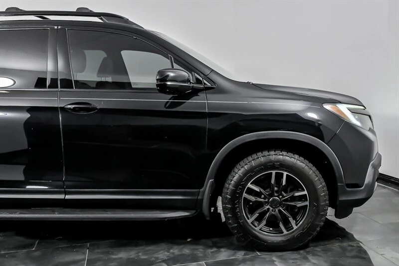 2017 Honda Ridgeline 2nd Gen - Image 11 of 21