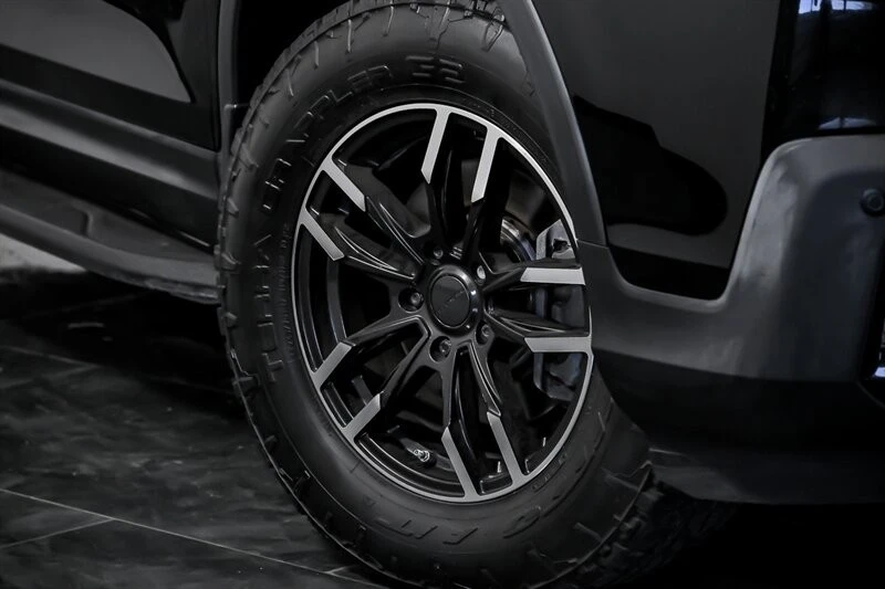 2017 Honda Ridgeline 2nd Gen - Image 3 of 21