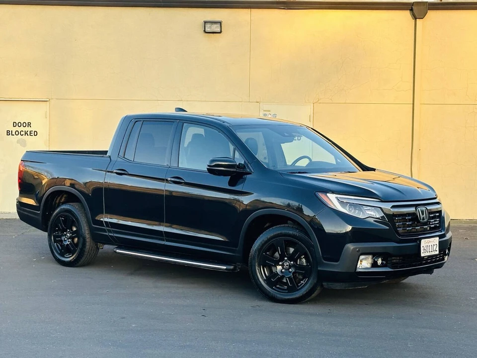 2017 Honda Ridgeline 2nd Gen - Image 2 of 21
