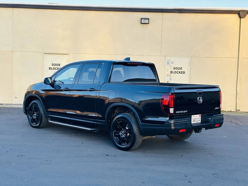 2017 Honda Ridgeline 2nd Gen - Image 7 of 21