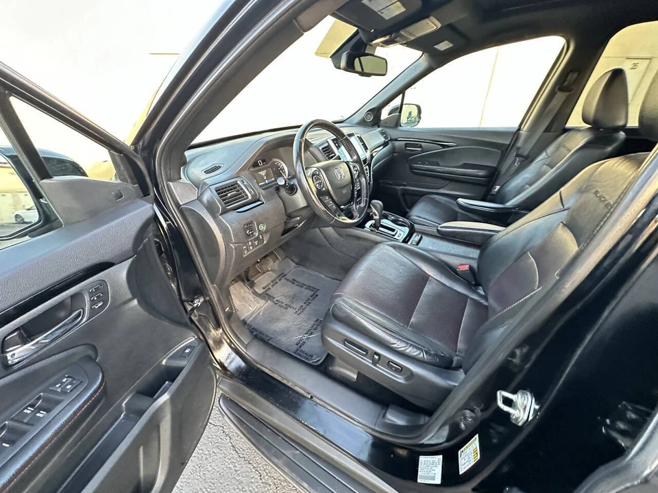 2017 Honda Ridgeline 2nd Gen - Image 14 of 21