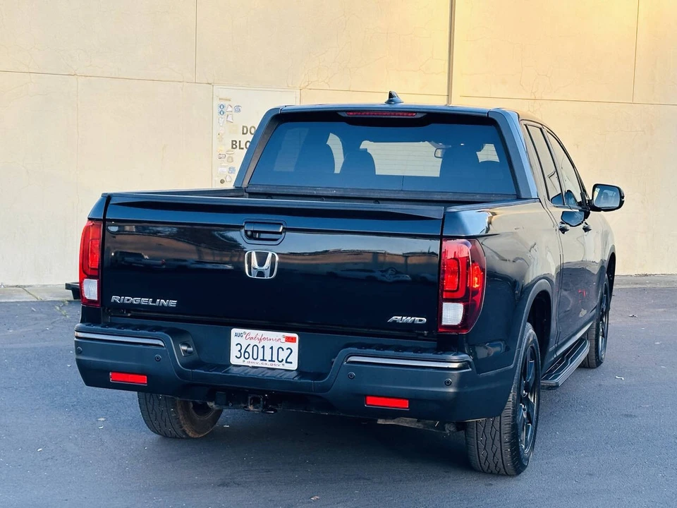 2017 Honda Ridgeline 2nd Gen - Image 9 of 21