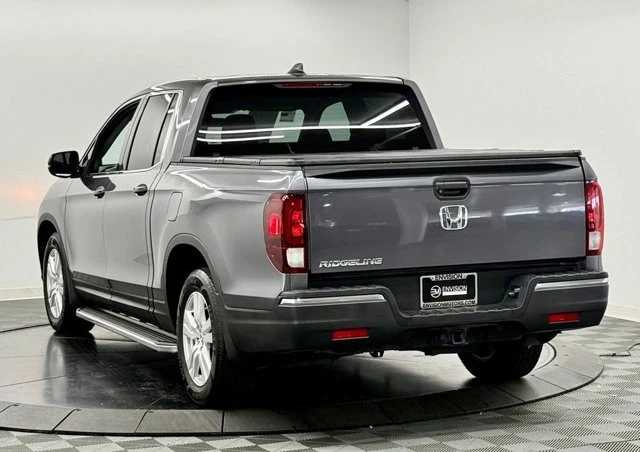 2017 Honda Ridgeline 2nd Gen - Image 10 of 21
