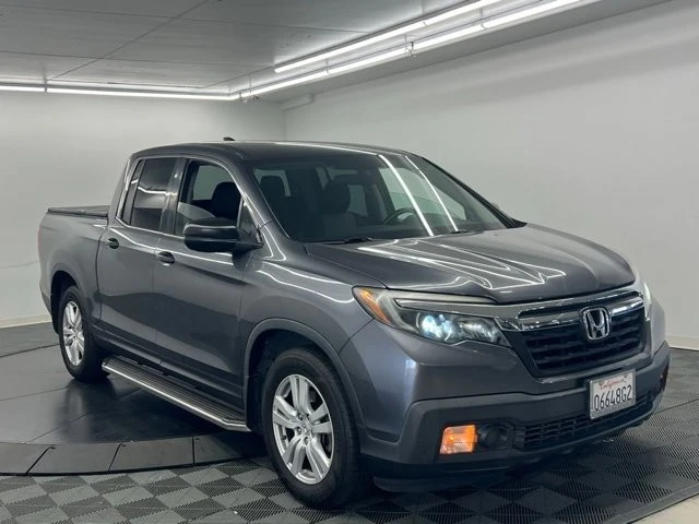2017 Honda Ridgeline 2nd Gen - Image 2 of 10