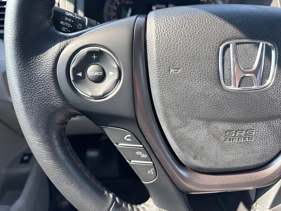 2017 Honda Ridgeline 2nd Gen - Image 14 of 21