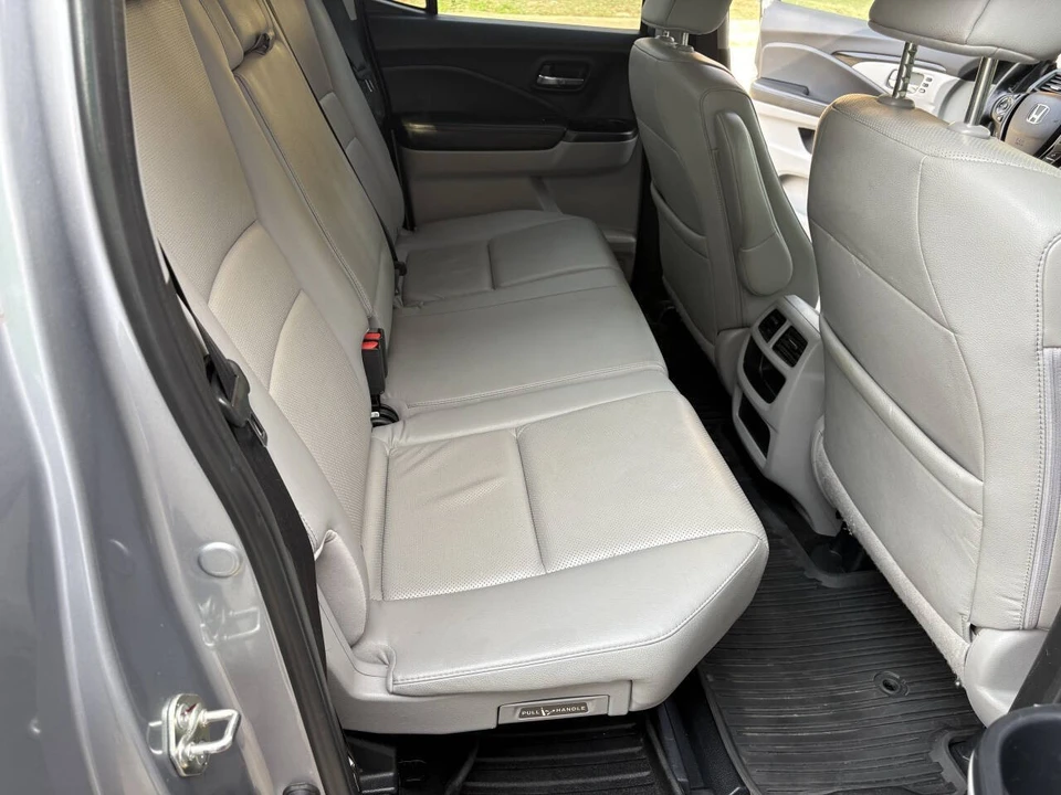 2017 Honda Ridgeline 2nd Gen - Image 14 of 15