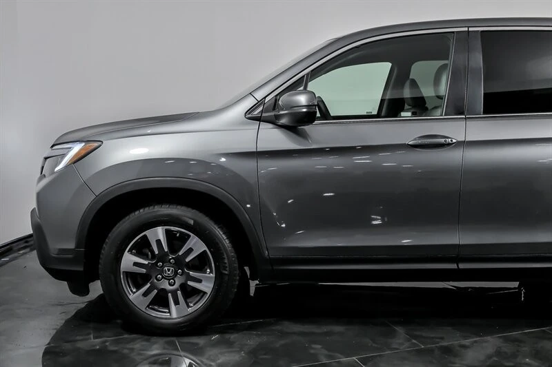 2017 Honda Ridgeline 2nd Gen - Image 6 of 21