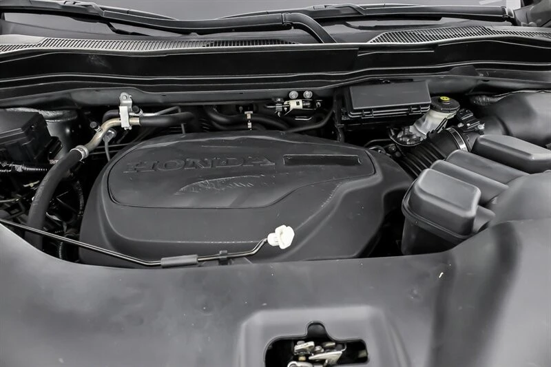 2017 Honda Ridgeline 2nd Gen - Image 13 of 21