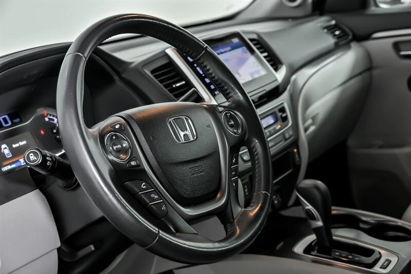 2017 Honda Ridgeline 2nd Gen - Image 19 of 21