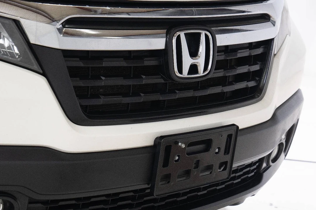 2017 Honda Ridgeline 2nd Gen - Image 13 of 21