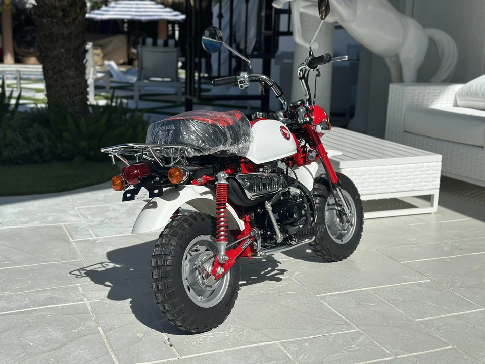 2017 Honda Motorcycles - Image 15 of 31