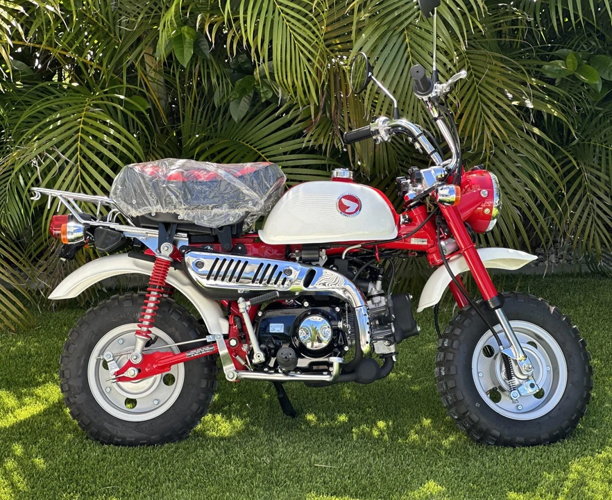 2017 Honda Motorcycles - Image 9 of 31