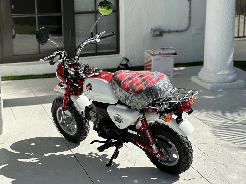 2017 Honda Motorcycles - Image 27 of 31