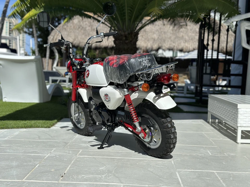 2017 Honda Motorcycles - Image 23 of 31