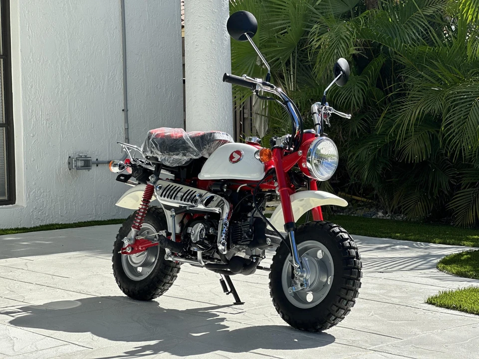 2017 Honda Motorcycles - Image 3 of 31
