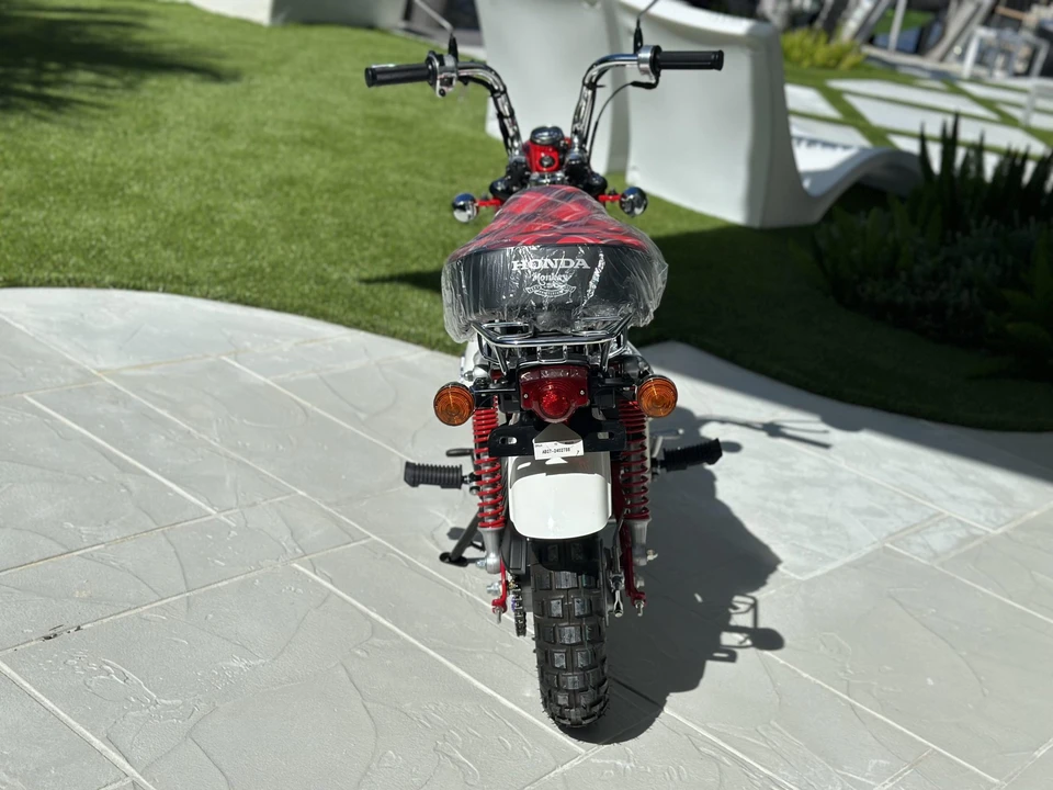 2017 Honda Motorcycles - Image 20 of 31