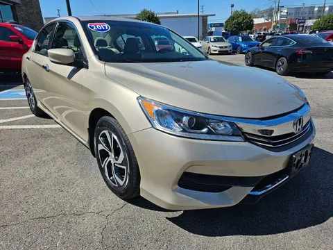2017 Honda Accord 9th Gen - Image 2 of 20