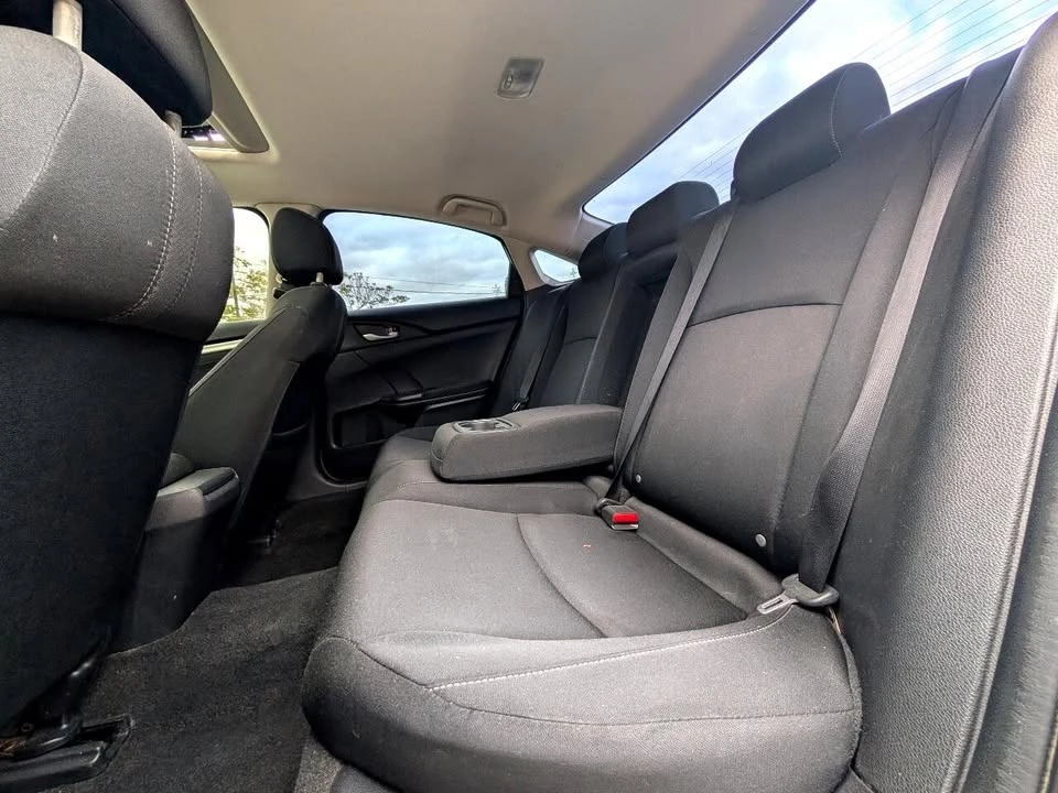 2017 Honda Civic 10th Gen - Image 8 of 9