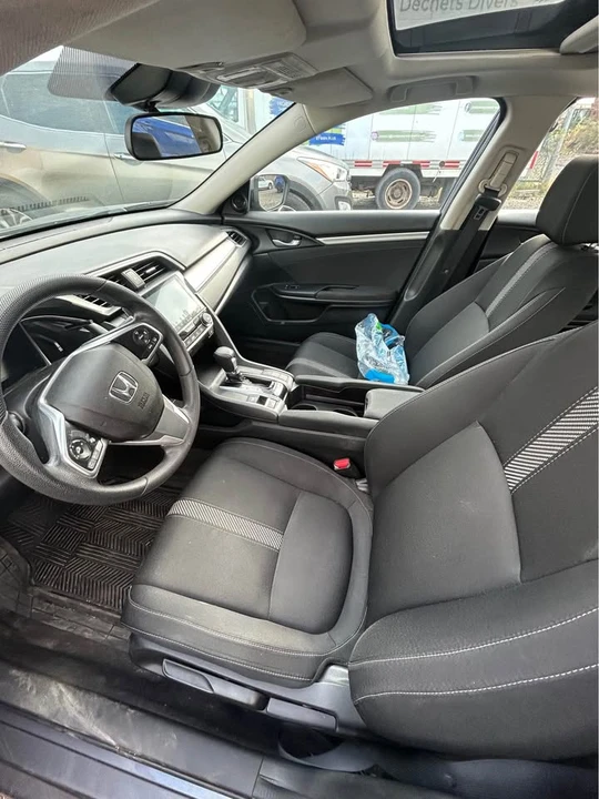 2017 Honda Civic 10th Gen - Image 7 of 8