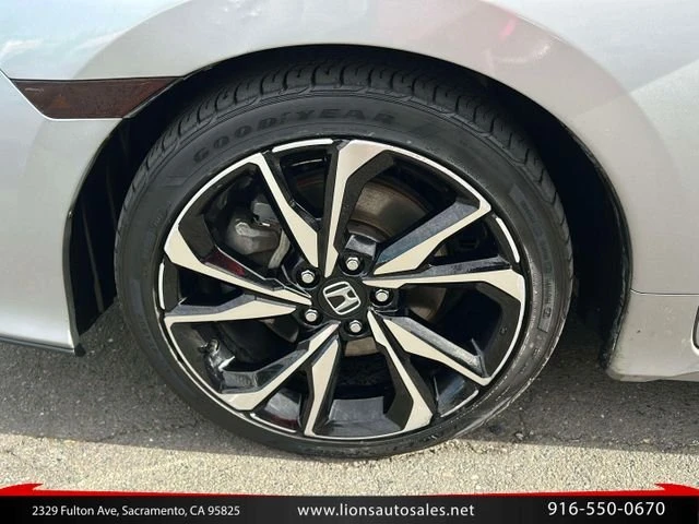 2017 Honda Civic 10th Gen - Image 10 of 20