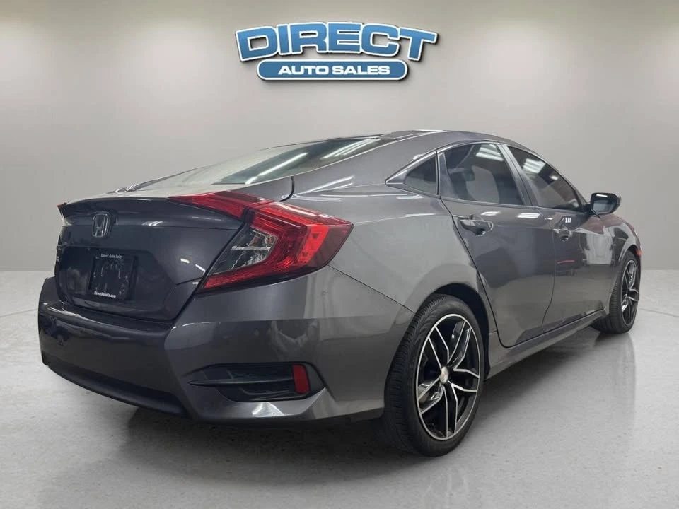 2017 Honda Civic 10th Gen - Image 6 of 8