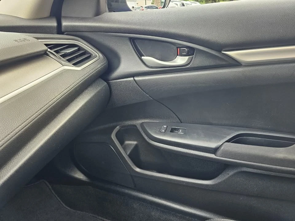2017 Honda Civic 10th Gen - Image 12 of 19