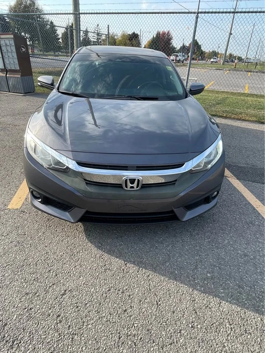2017 Honda Civic 10th Gen - Image 2 of 11