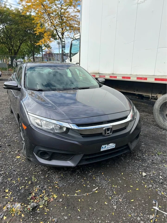 2017 Honda Civic 10th Gen - Image 2 of 8