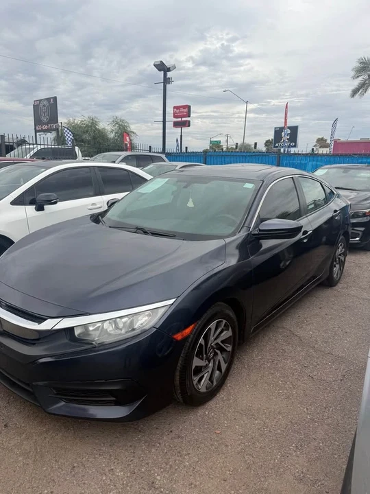 2017 Honda Civic 10th Gen - Image 4 of 7