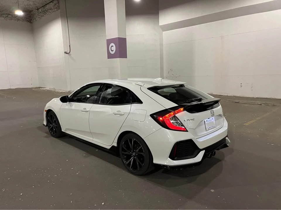 2017 Honda Civic 10th Gen - Image 20 of 20