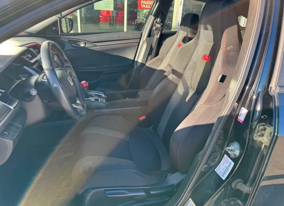 2017 Honda Civic Si 10th Gen - Image 4 of 6