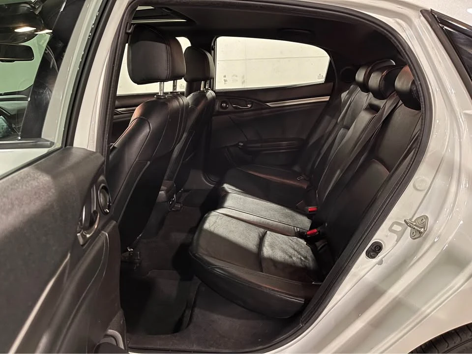 2017 Honda Civic 10th Gen - Image 17 of 20