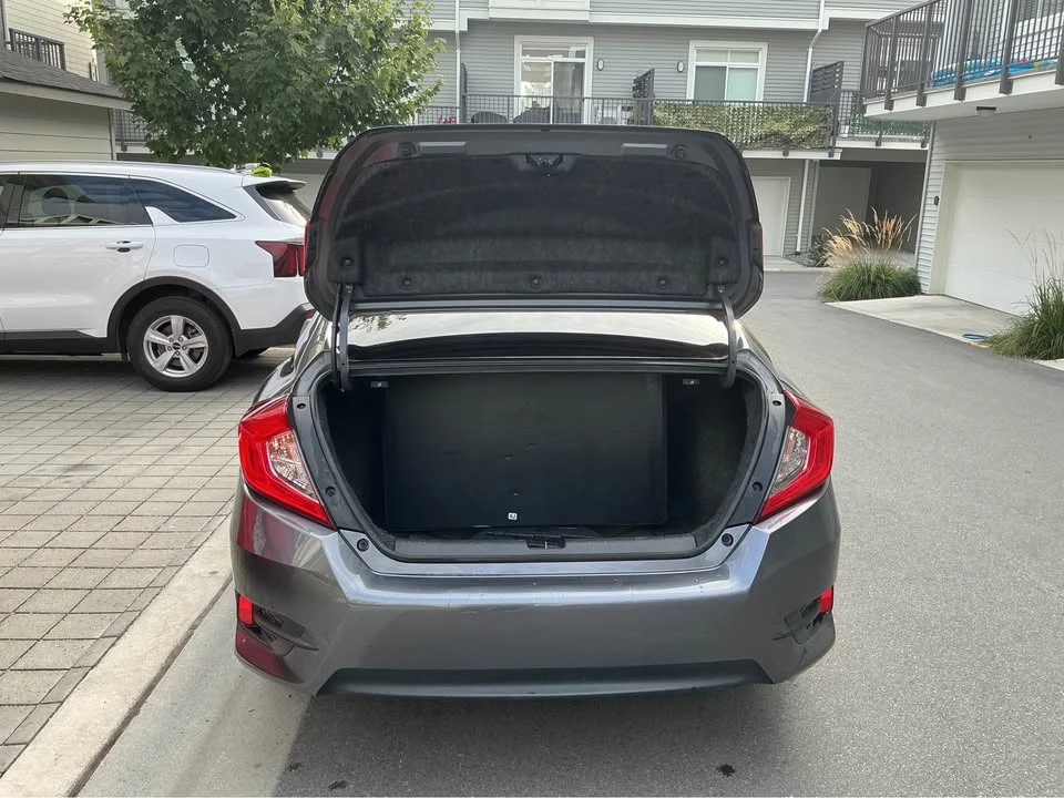 2017 Honda Civic 10th Gen - Image 6 of 10