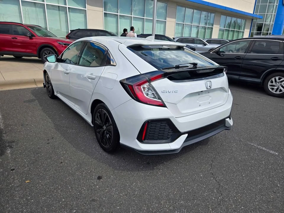2017 Honda Civic 10th Gen - Image 4 of 11