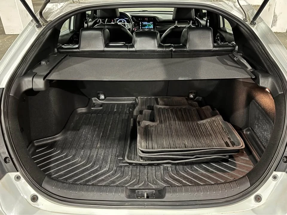 2017 Honda Civic 10th Gen - Image 19 of 20