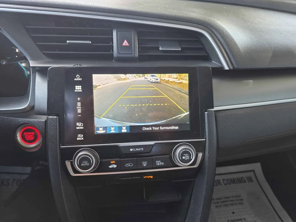 2017 Honda Civic 10th Gen - Image 10 of 12