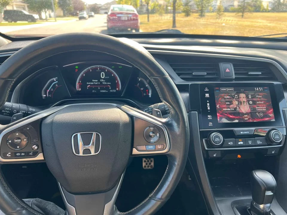 2017 Honda Civic 10th Gen - Image 8 of 9