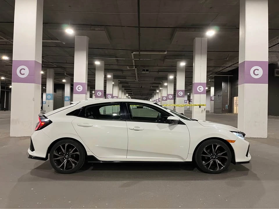 2017 Honda Civic 10th Gen - Image 7 of 20